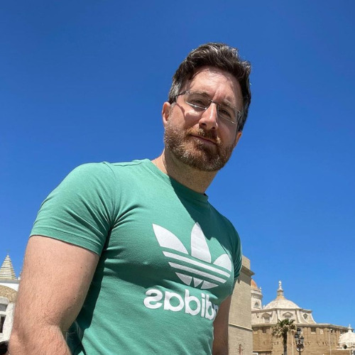 american man and latin woman