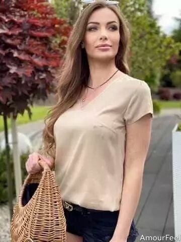 Marta Profile image 6