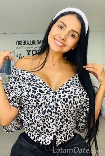 Alondra Camila Profile image 2