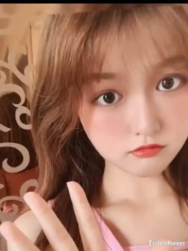 Lina Profile image 3