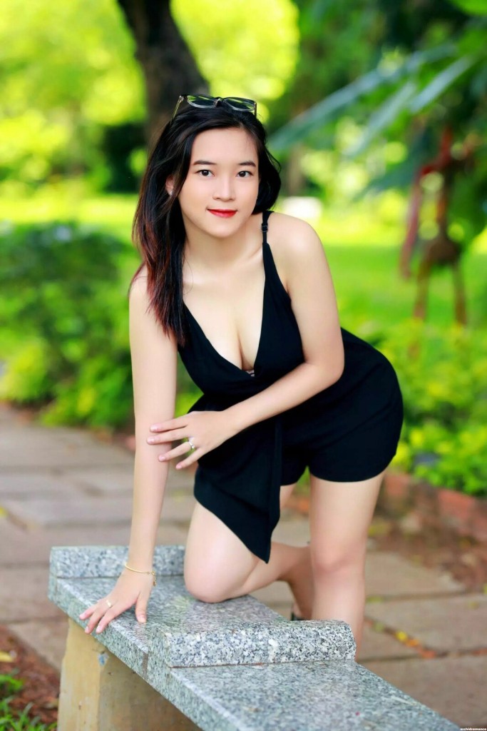 Anya Profile image 3