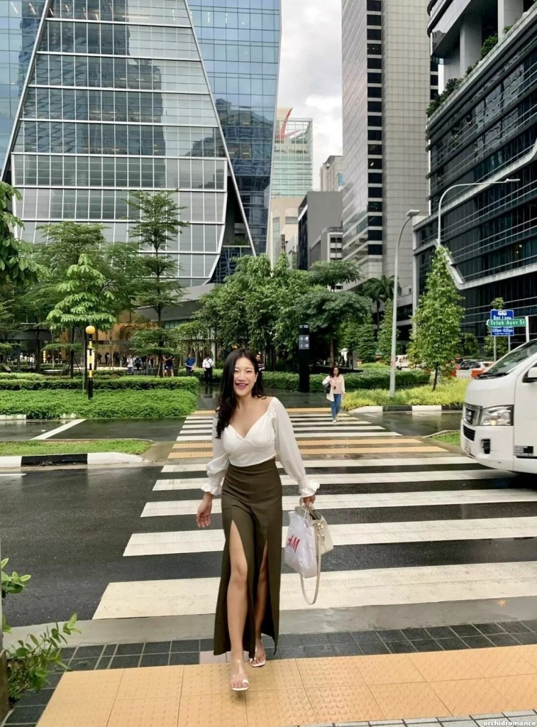 Sayamol Profile image 6