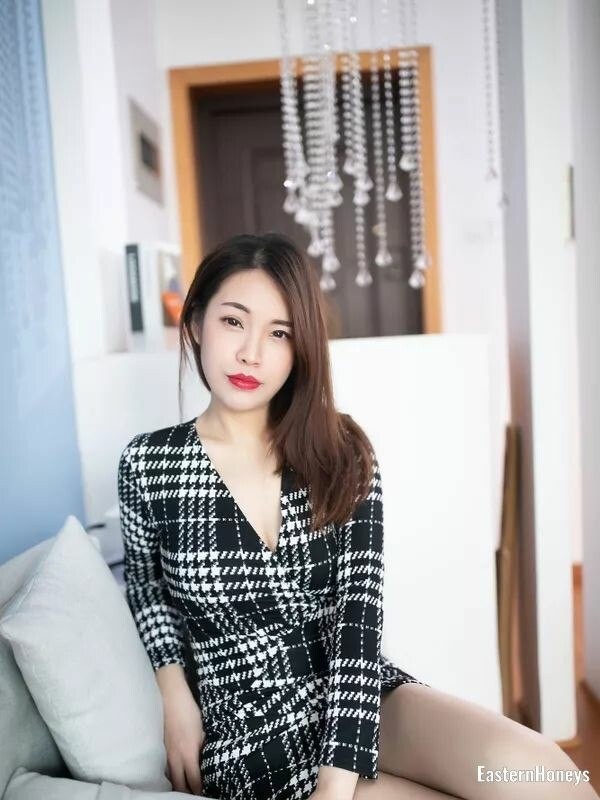 Yu Fei Chen Profile image 1