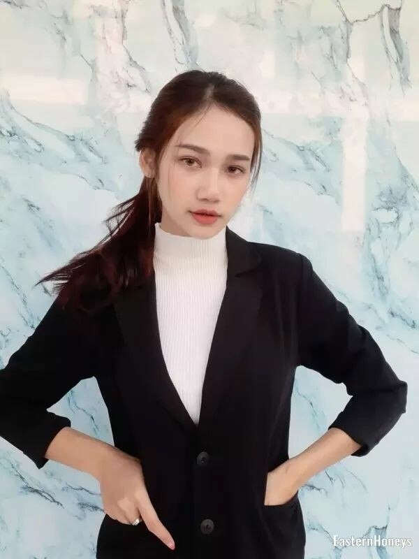 Siya Profile image 5