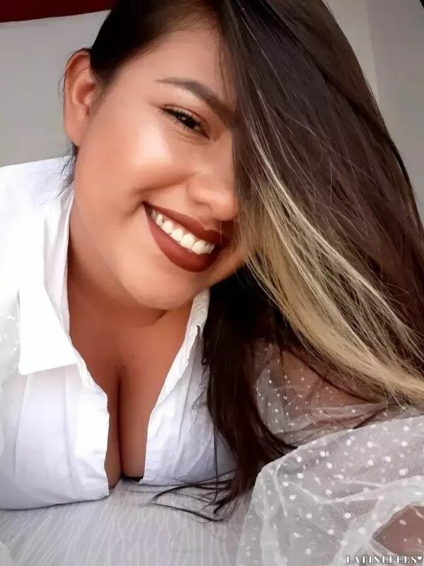 Anlly Profile image 1