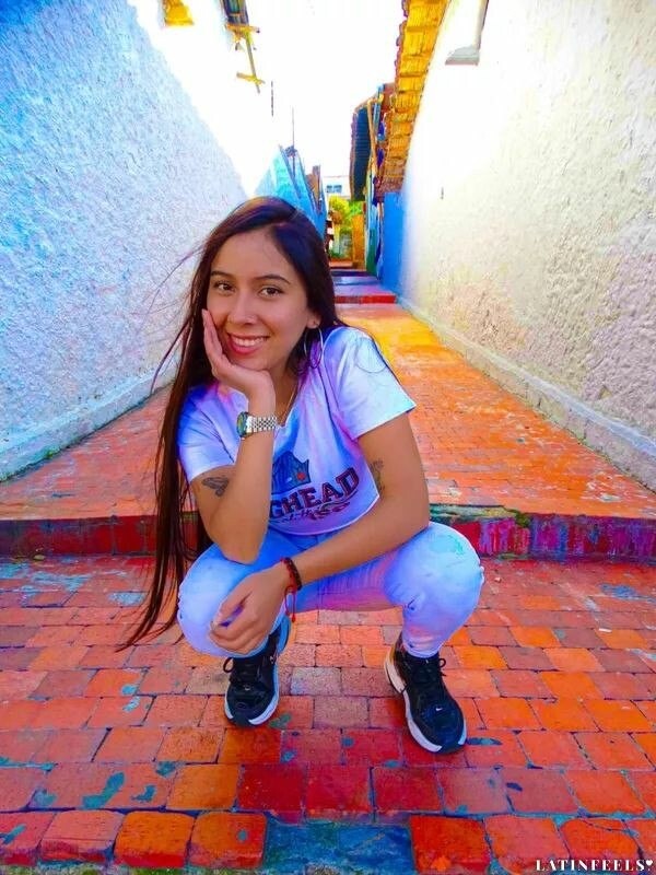 Viviana Profile image 1