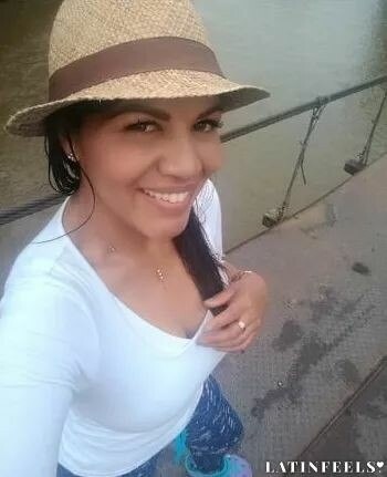 Estefania Profile image 2