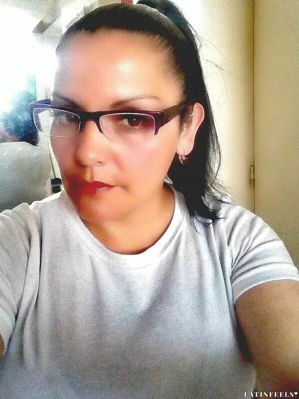 Stephanie Profile image 3