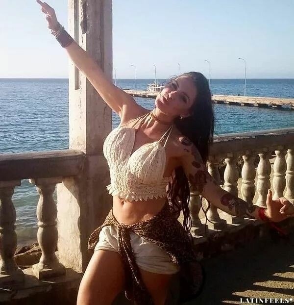 Alejandra Profile image 1