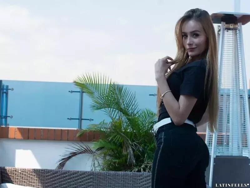 Paola Profile image 2