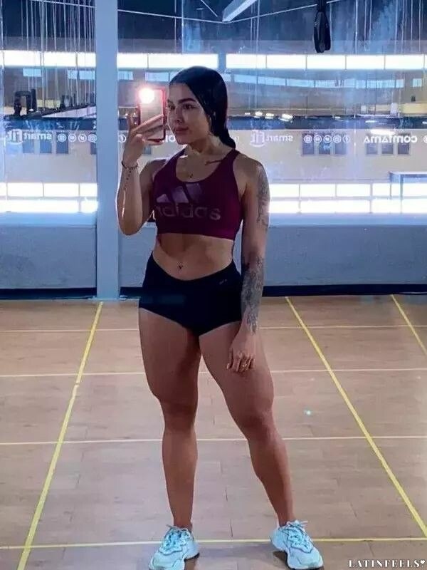 Sindy Profile image 5