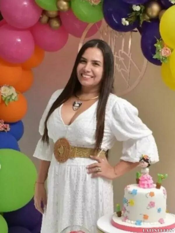 Sandra Profile image 1