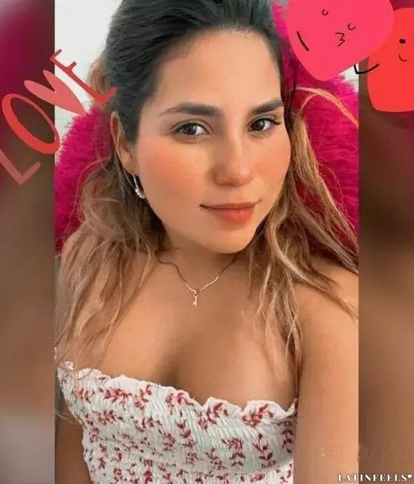 Victoria Profile image 5