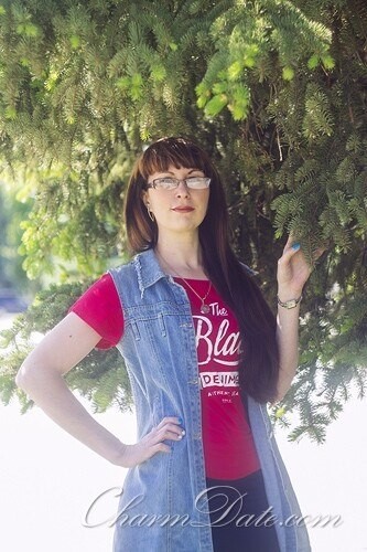 Samira Profile image 2