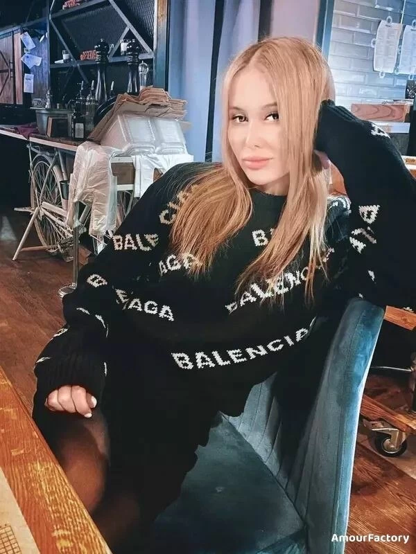 Vladislava Profile image 5