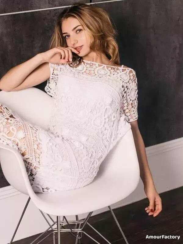 Julia Profile image 2