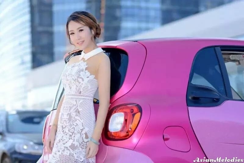 Hua  Profile image 1