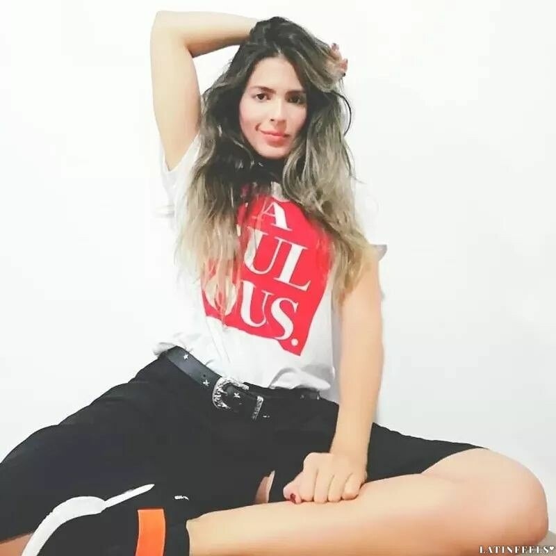 Francia Profile image 5