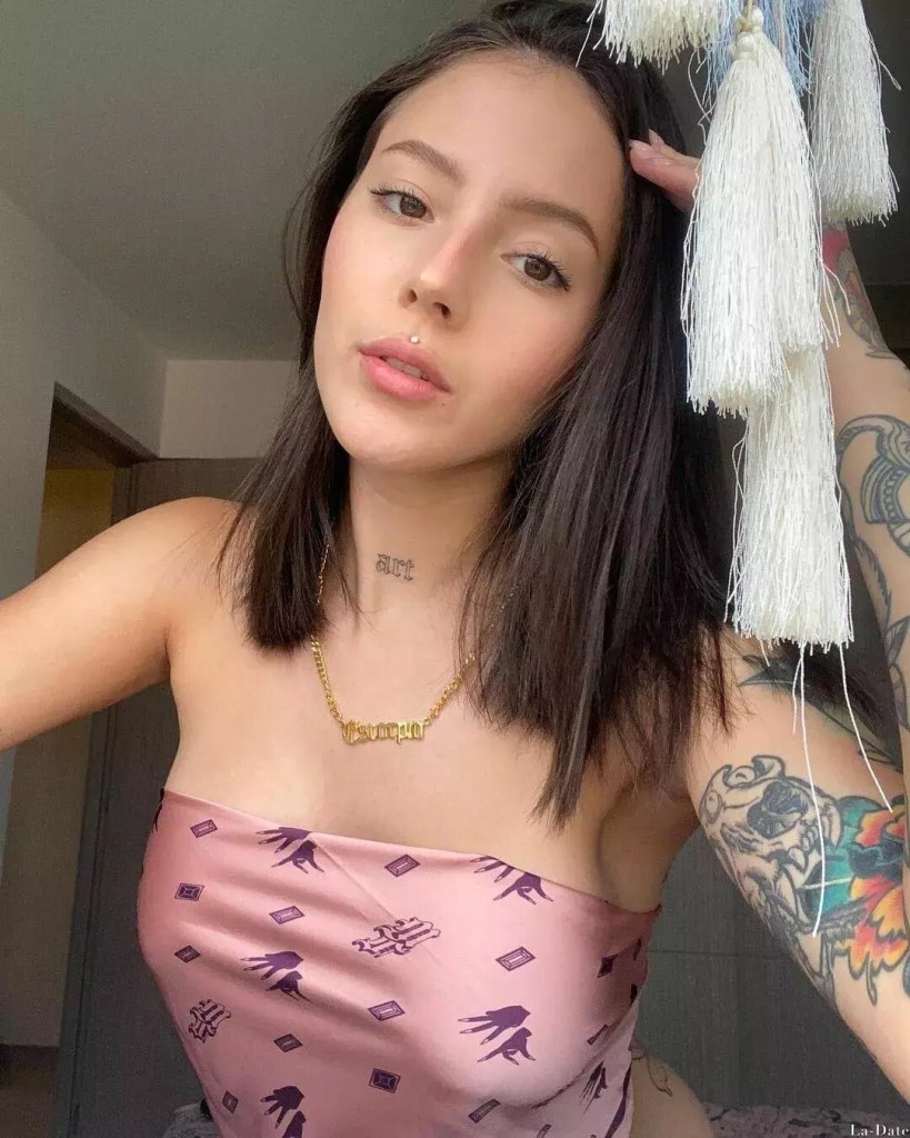 Esperanza Profile image 3