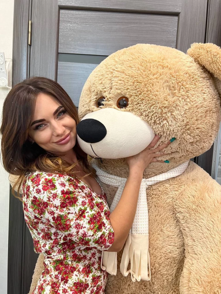 Iryna Profile image 1