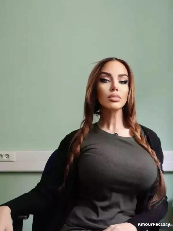 98Valentina98 Profile image 3