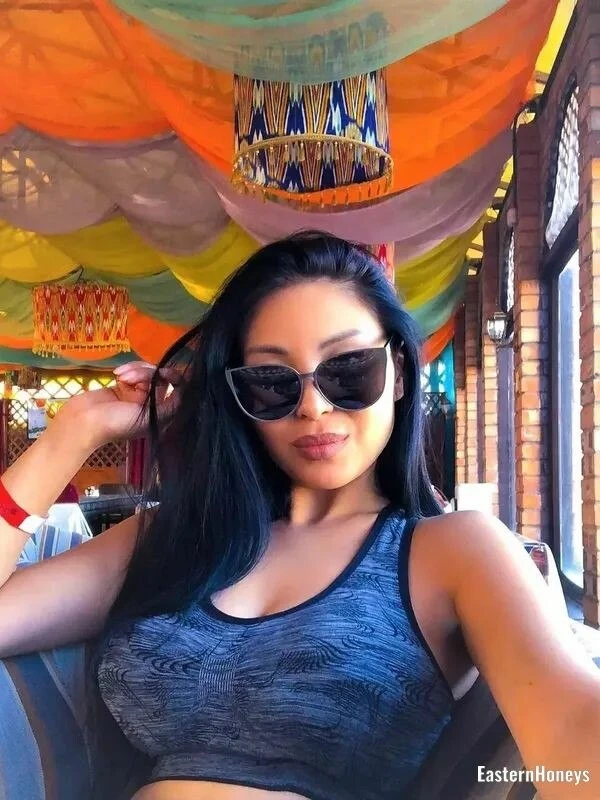 Nazerke Profile image 4