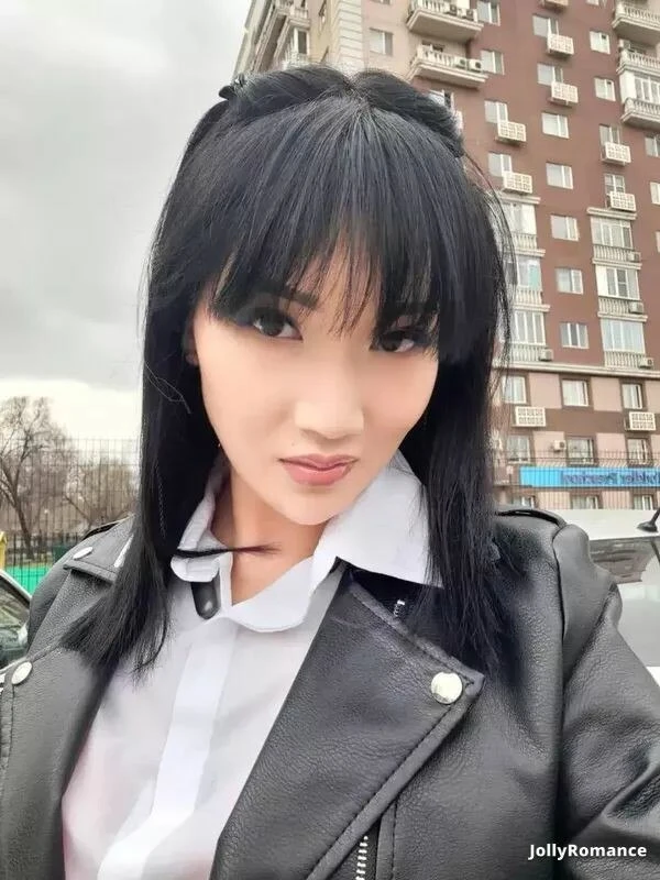 Kymbat Profile image 2