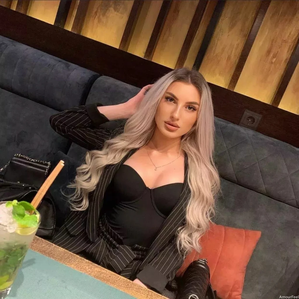 Olga Profile image 1