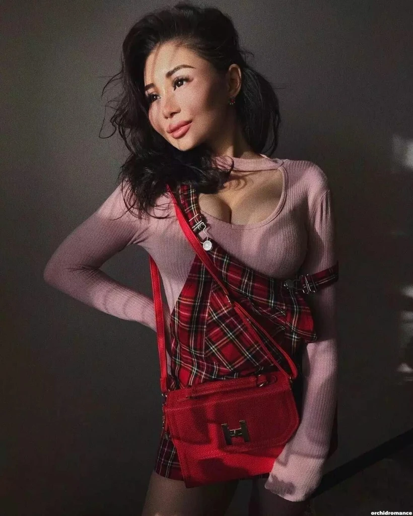 Yuliya Profile image 6