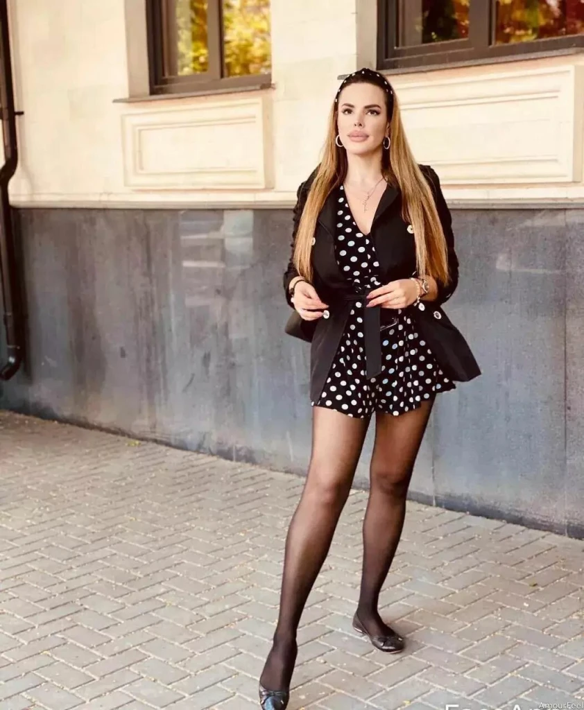 Alexandra Profile image 6