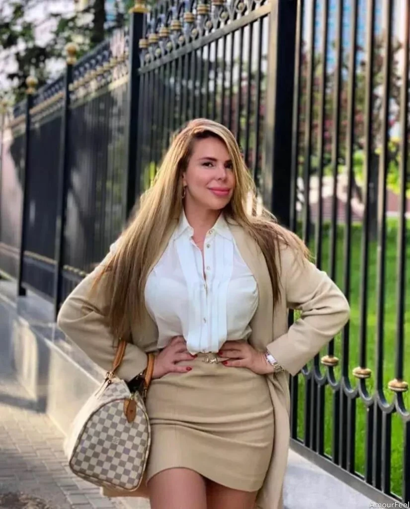 Alexandra Profile image 3