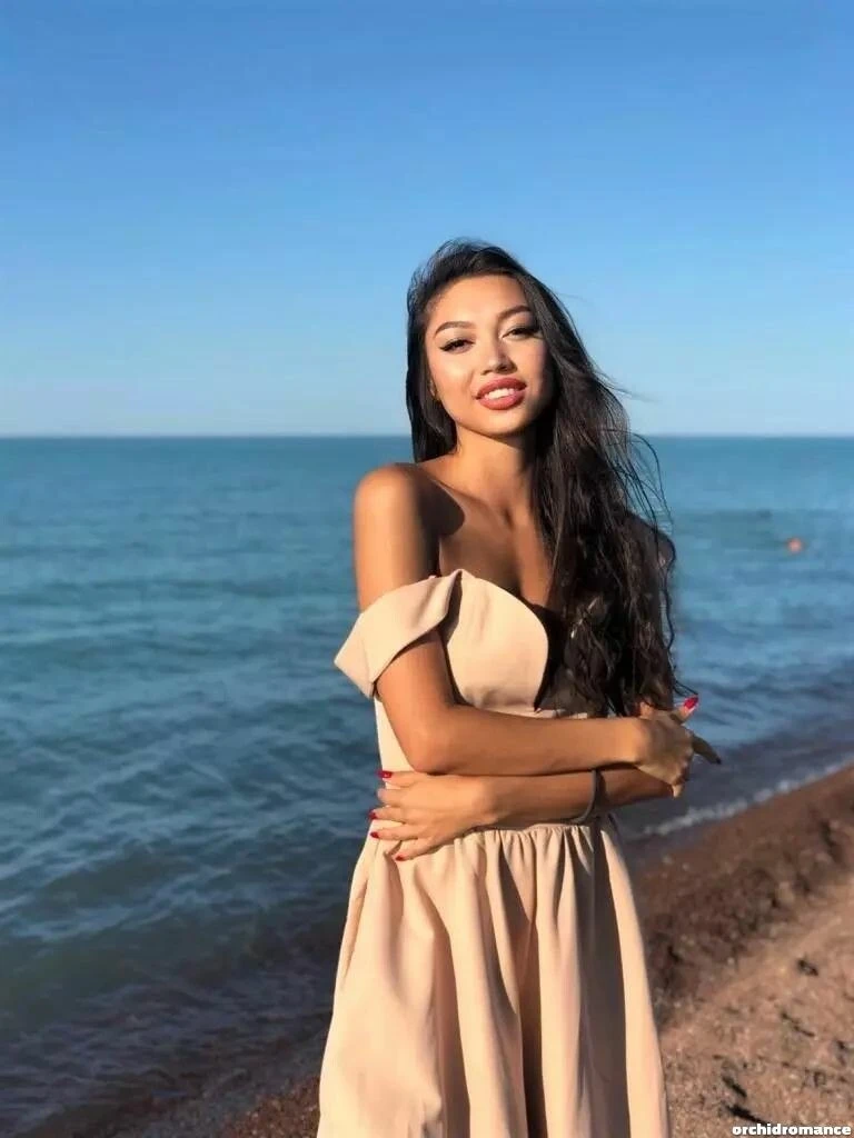 Aidana Profile image 5