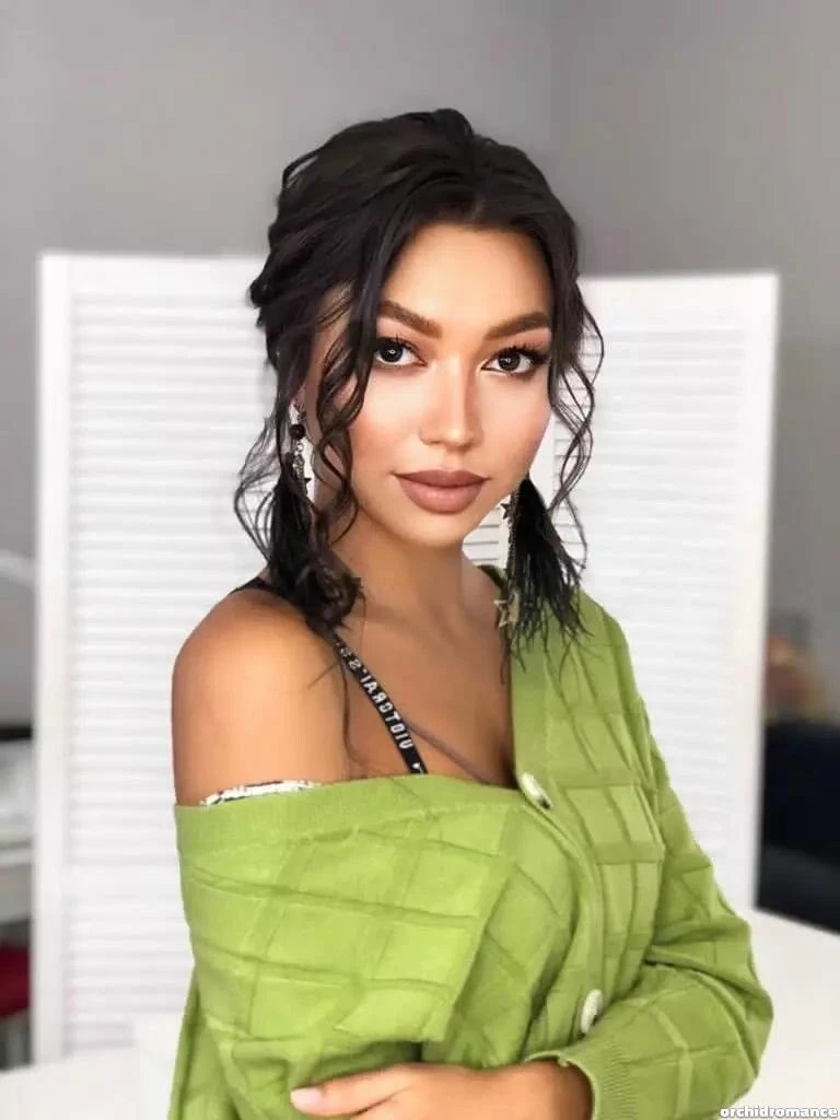 Aidana Profile image 2