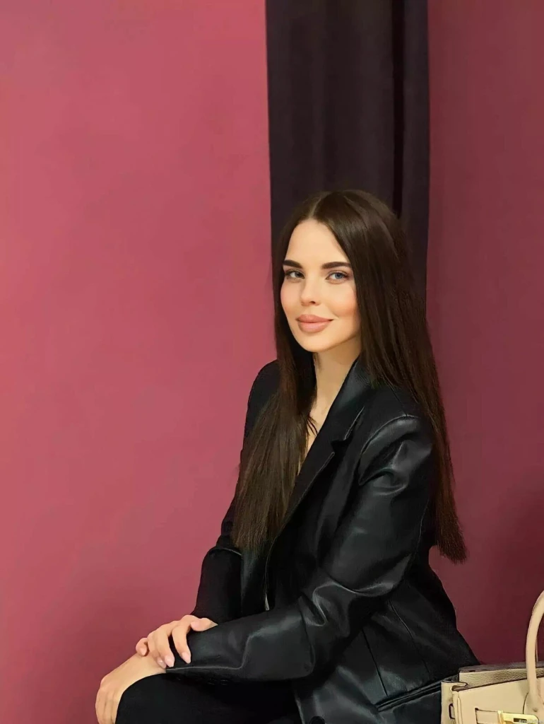Vladislava Profile image 6