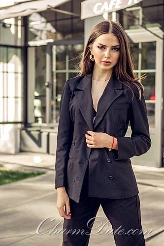 Aliia Profile image 4