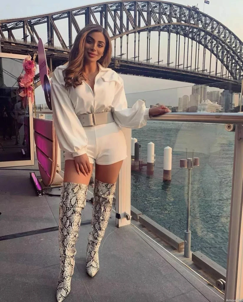 Violeta Profile image 6