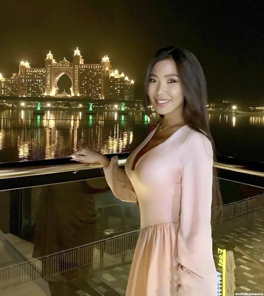 Feride Profile image 5