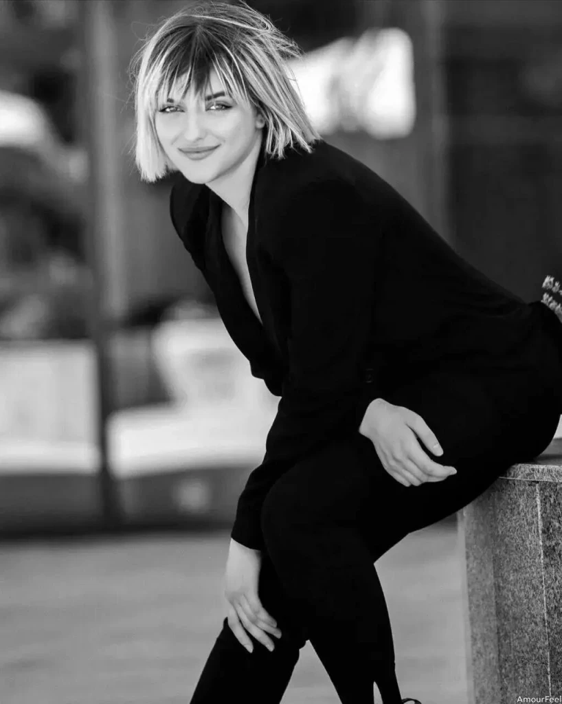 Vlada Profile image 3