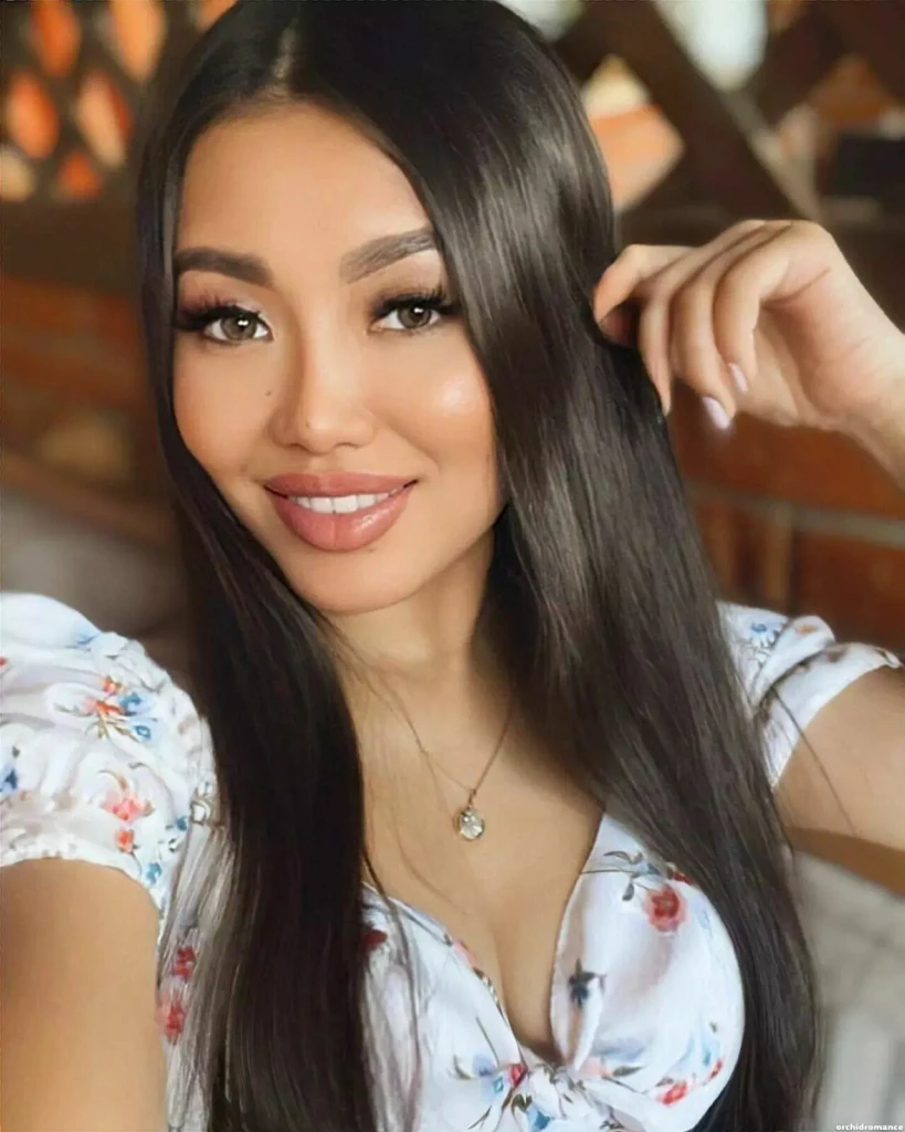 Altynay Profile image 1