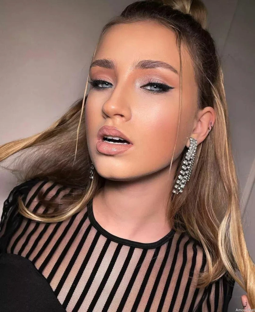 Anastasia Profile image 6