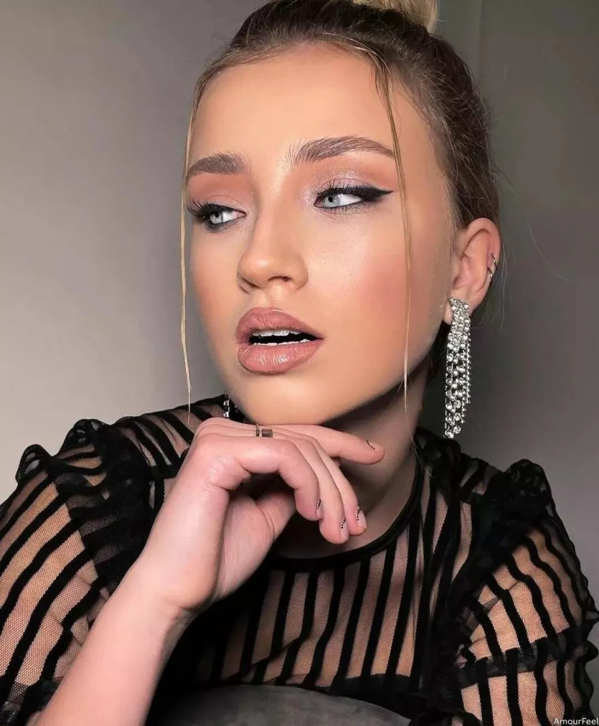 Anastasia Profile image 4