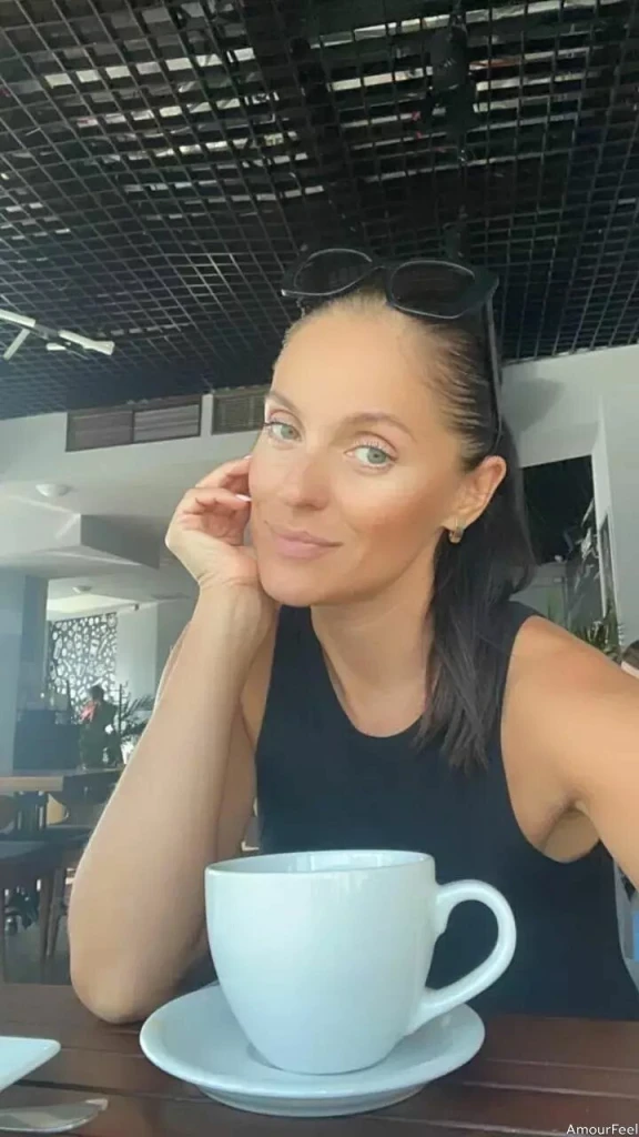 Tina Profile image 2