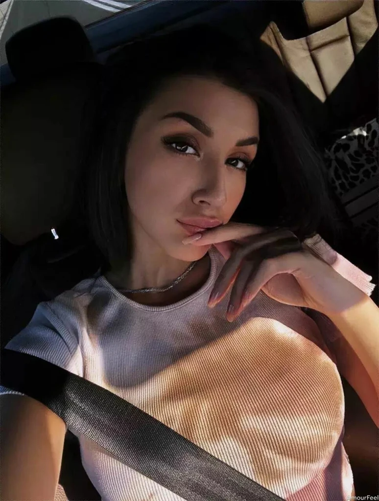 Dorina Profile image 4