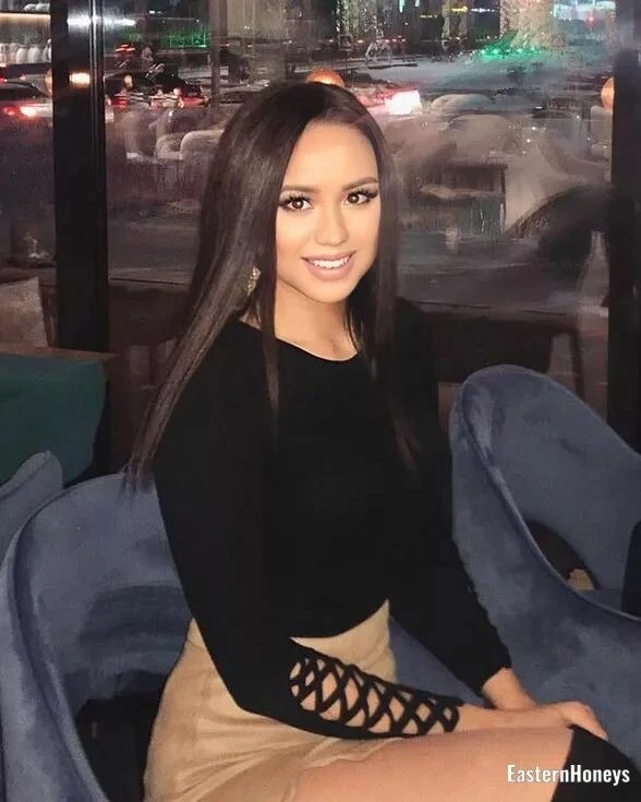 Adelya Profile image 1