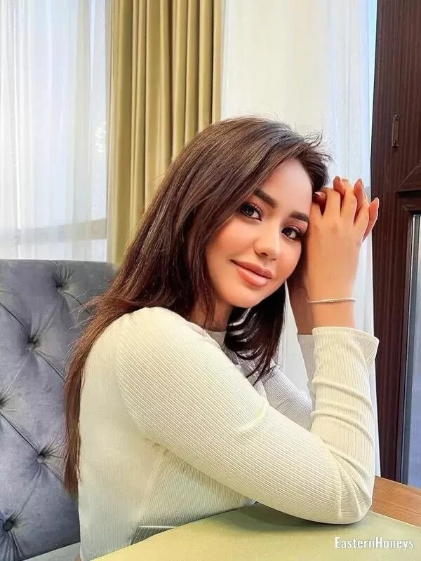 Adelya Profile image 2