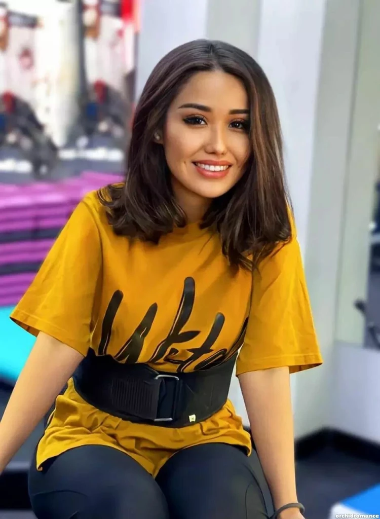 Gulkhan Profile image 3