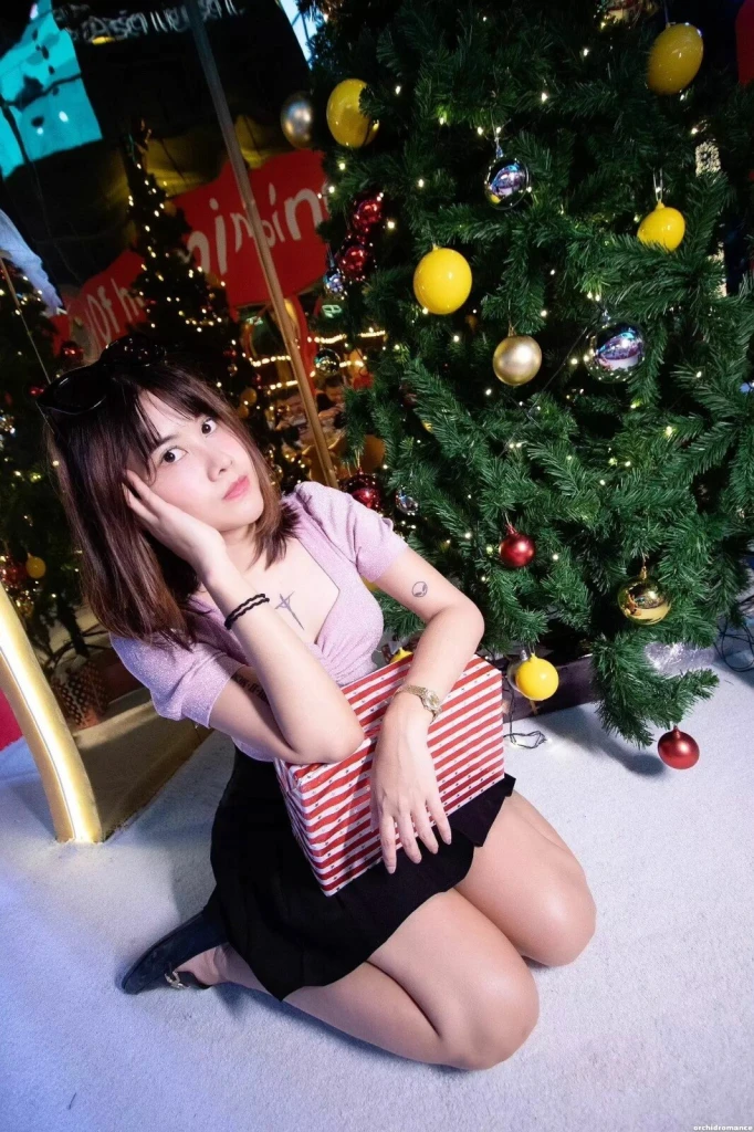 Onanong Profile image 3