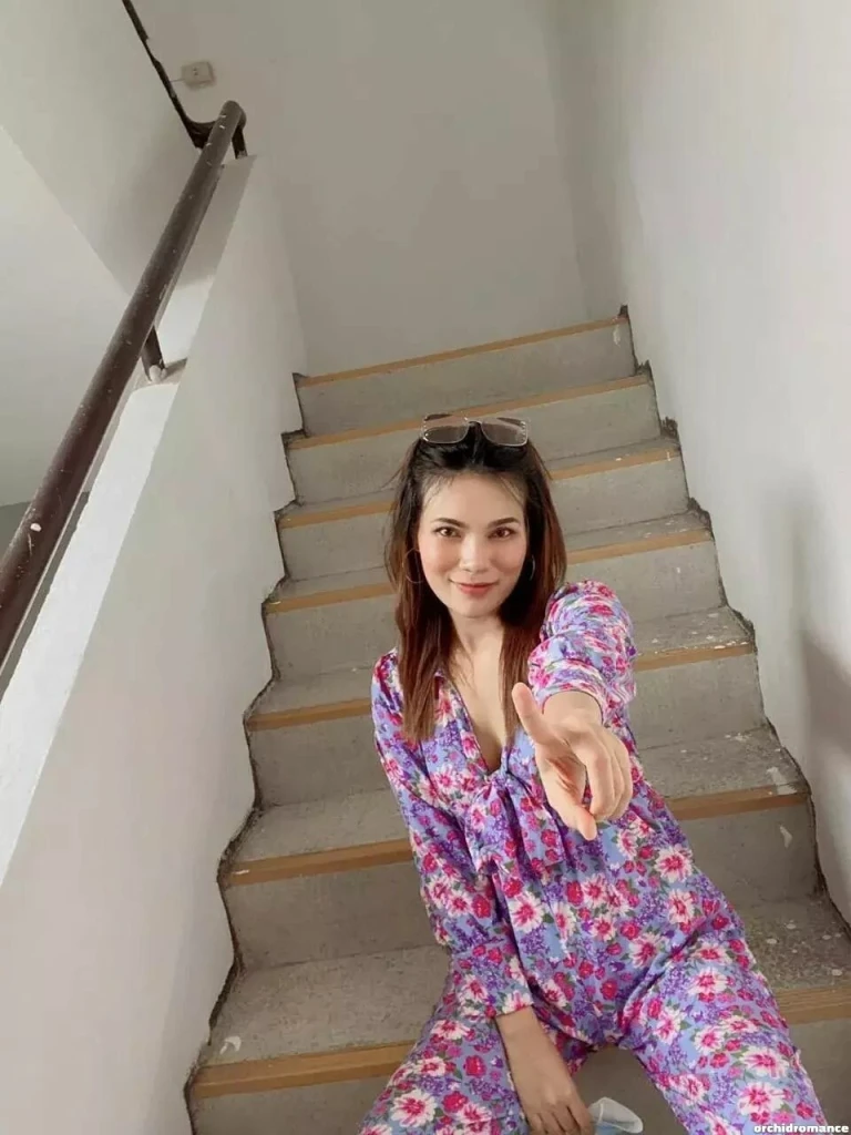 Jane Profile image 6