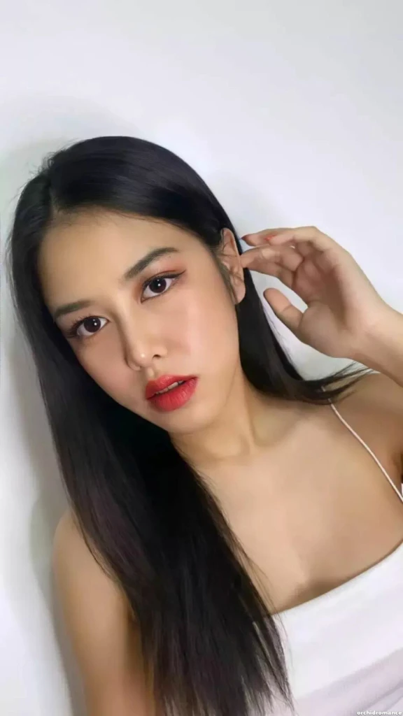 Chada Profile image 6