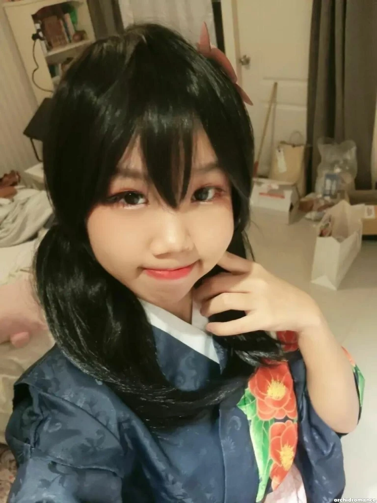 Sara Profile image 6